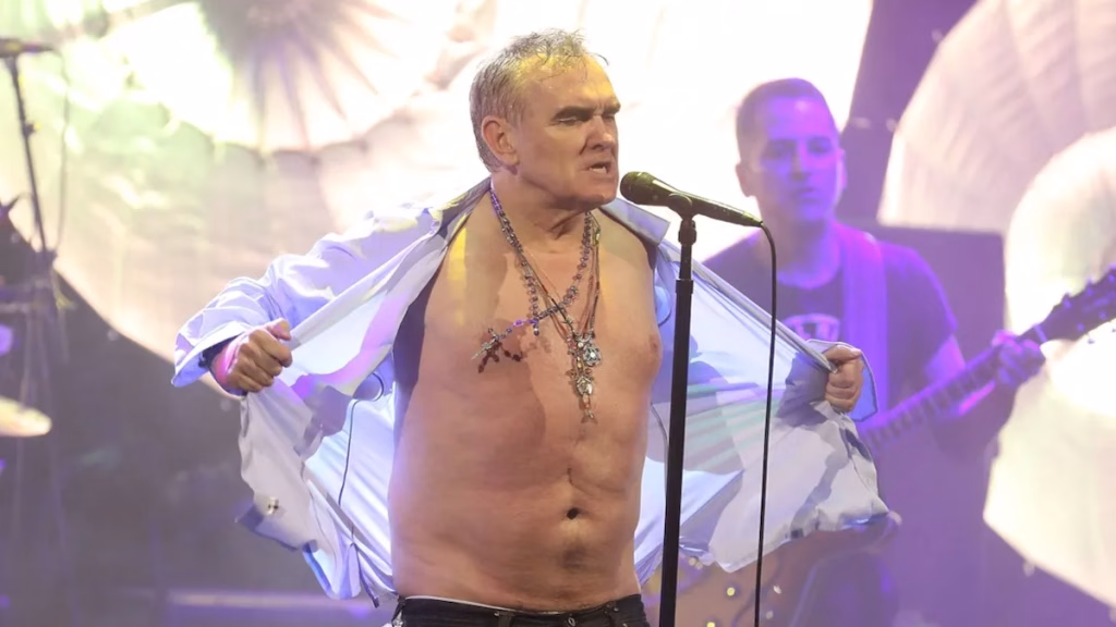 Morrissey performin