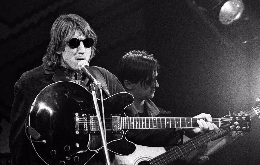 Mark Hollis on stage